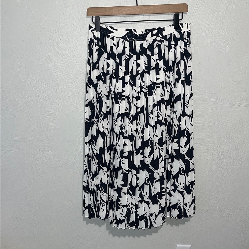 J. Crew Black and White A-Line Skirt
